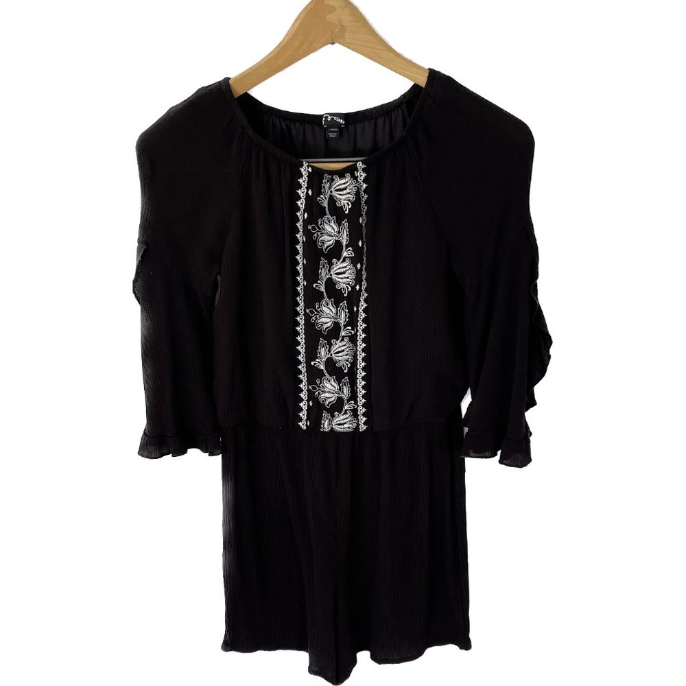 Art Class Black Romper with shorts and ruffle sleeves Girls Size L 10/12